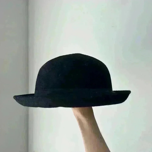 H&M Bowler Black Cosplay Costume Stylish Felt Hat One Size Halloween Accessory - Picture 7 of 9